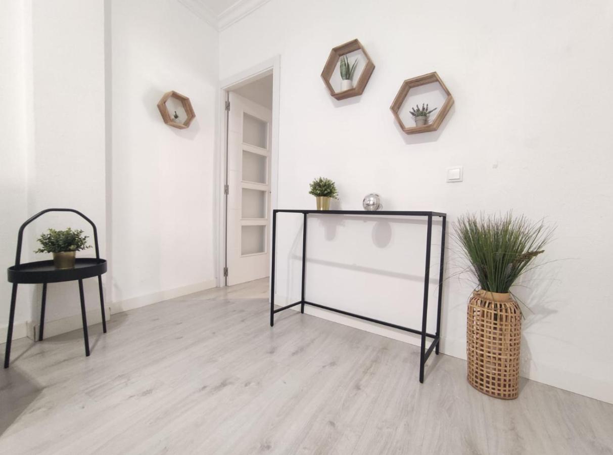 Covadonga Suite Home Σεβίλλη Εξωτερικό φωτογραφία