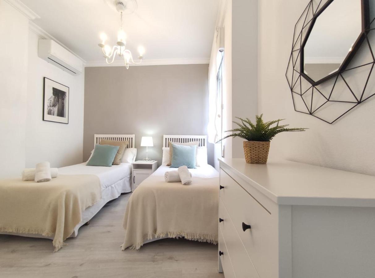 Covadonga Suite Home Σεβίλλη Εξωτερικό φωτογραφία